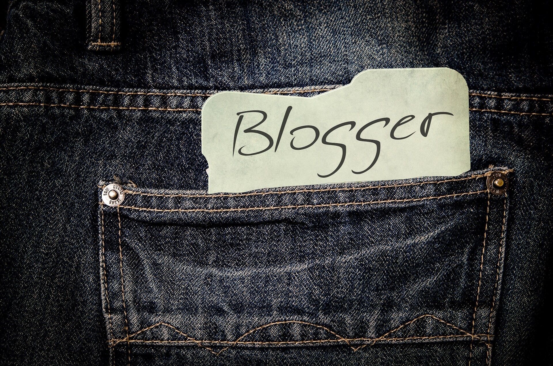 Image showing the word Blogger